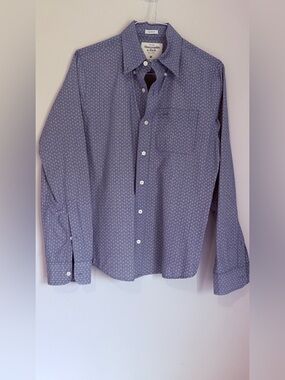 Abercrombie & Fitch Men’s Muscle Blue Button-Down Microdot Shirt
